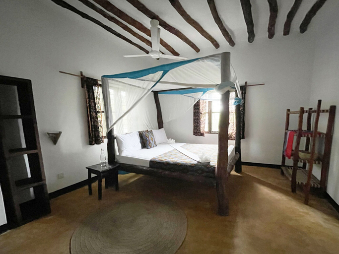Bedroom 2, Bellevue Guesthouse, Kusini