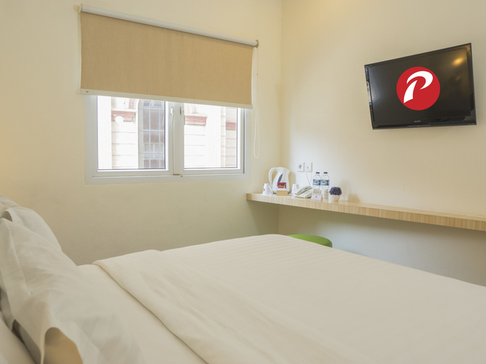 Bedroom 5, d'primahotel WTC Mangga Dua, Central Jakarta