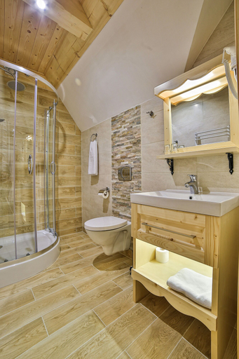 Bathroom 5, Hotel & SPA Jawor, Sucha
