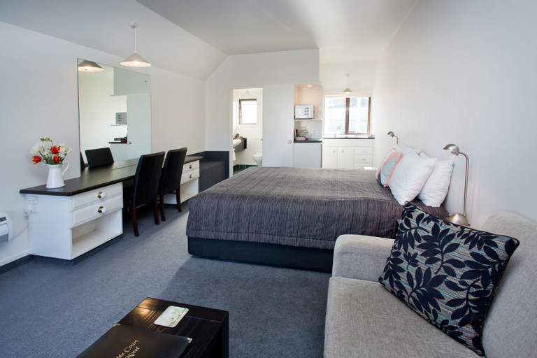 Bedroom 3, Cable Court Motel, Dunedin