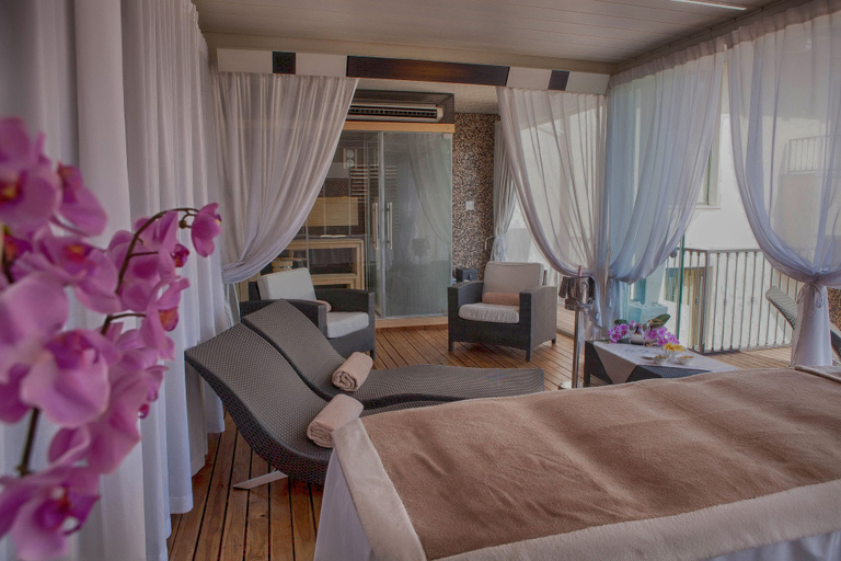 Bedroom 4, Villa Luisa Resort & Luxury Apartments, Brescia