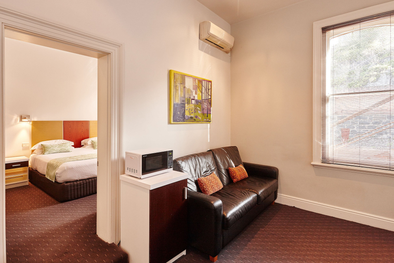 Bedroom 2, Auldington Hotel, Launceston - Pt B