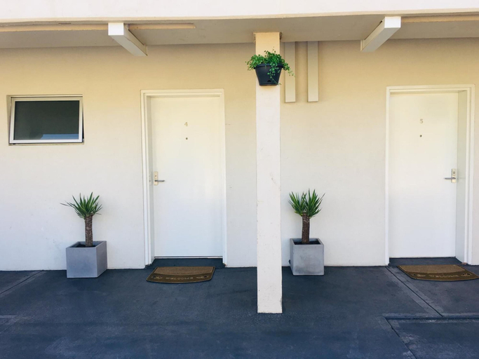 Exterior & Views 2, Carlton Suites, Goulburn Mulwaree - Goulburn
