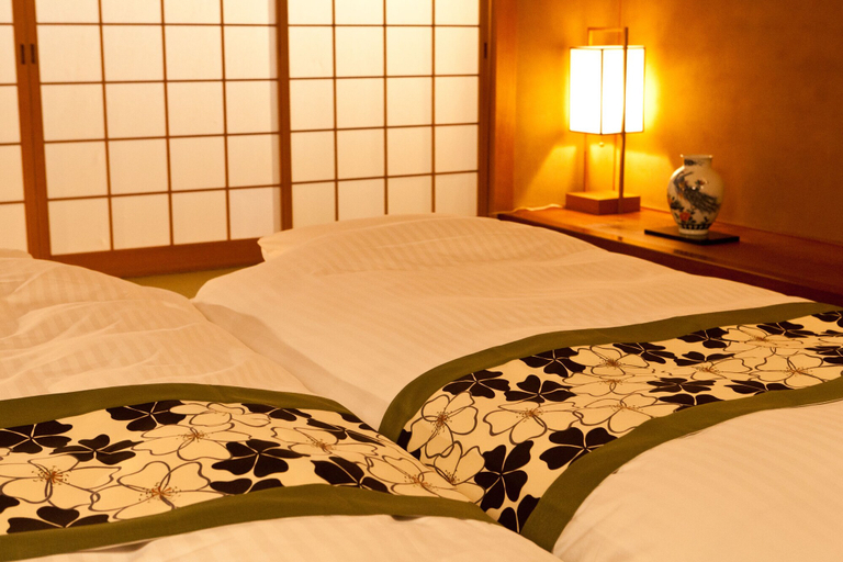 Bedroom 4, Hotel Takasago, Kōchi