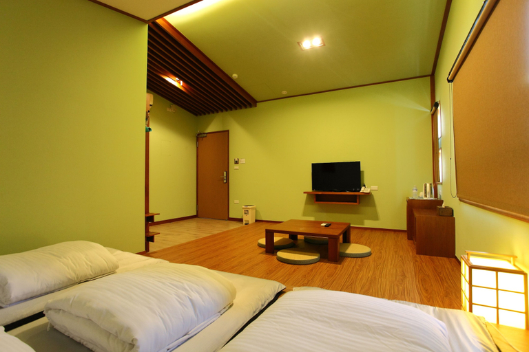 Bedroom 2, ToutsuGyoen, Pingtung