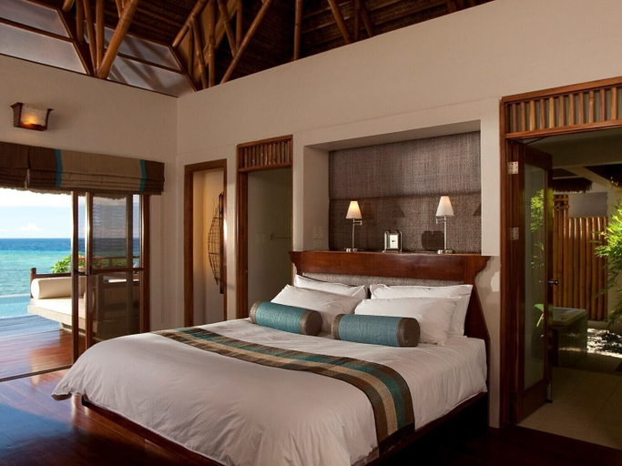 Bedroom 3, Eskaya Beach Resort and Spa, Panglao