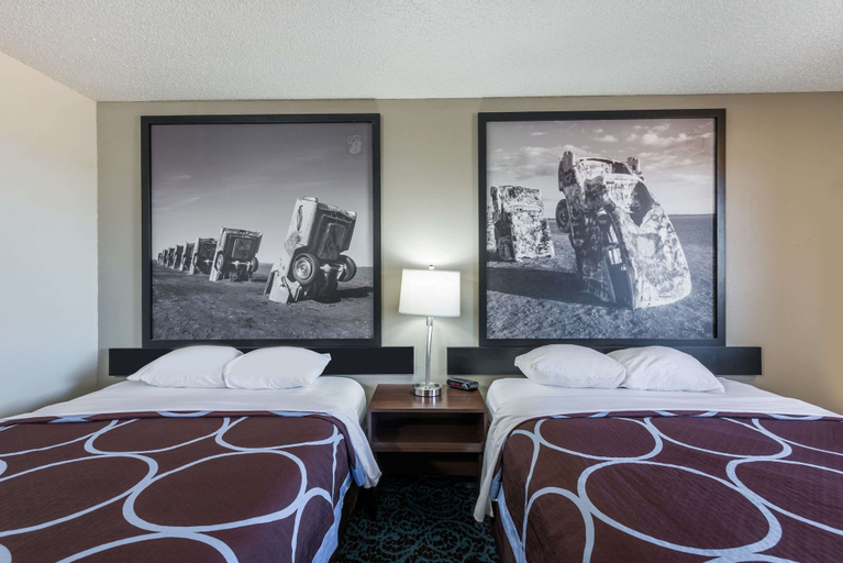 Bedroom 3, Super 8 by Wyndham Tucumcari, Quay