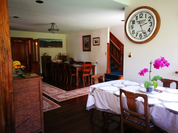 Food & Drinks 5, Awatuna Homestead, Westland
