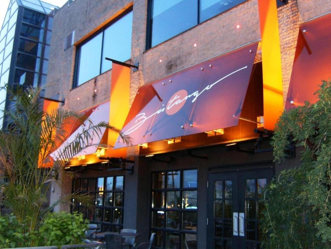 Exterior & Views 2, Hôtel Alt Québec, Communauté-Urbaine-de-Québec