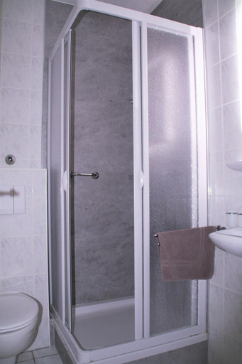 Bathroom 5, Hotel Waldschlösschen, Wartburgkreis