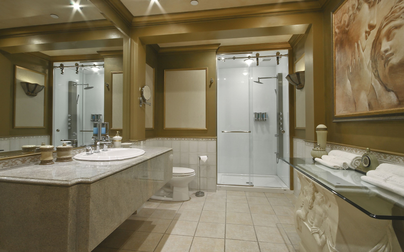 Bathroom 4, Québec Inn par JARO, Communauté-Urbaine-de-Québec