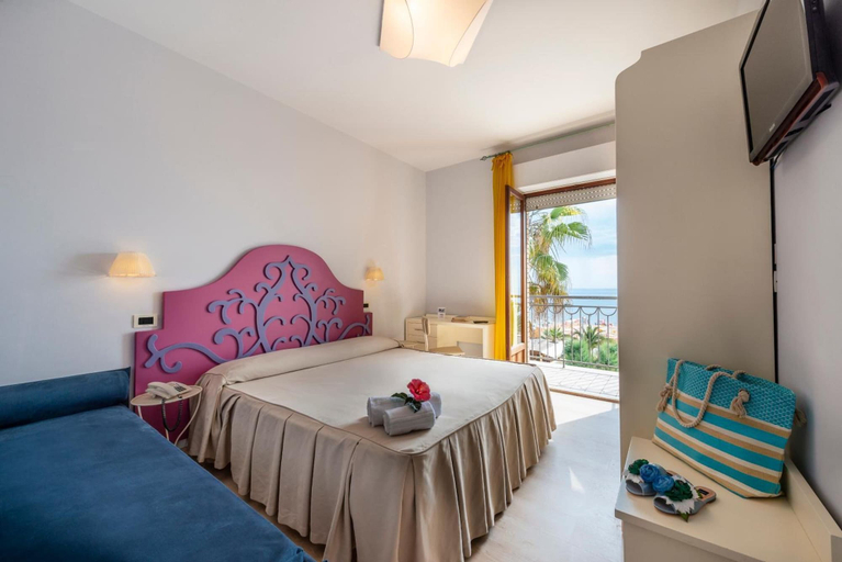 Bedroom 2, Hotel Dino, Ascoli Piceno
