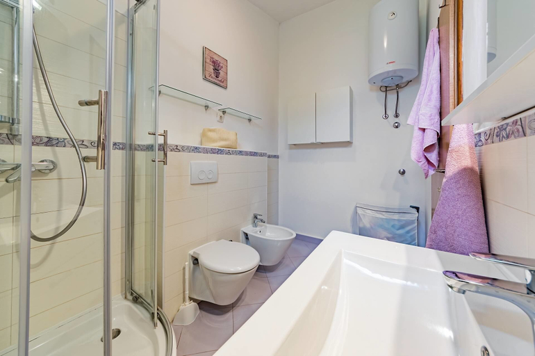 Bathroom 3, Apartment Silva 611, Medulin