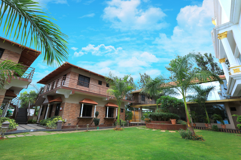 Exterior & Views 2, Jal Mahal Resort & Spa, Mysore, Mysore