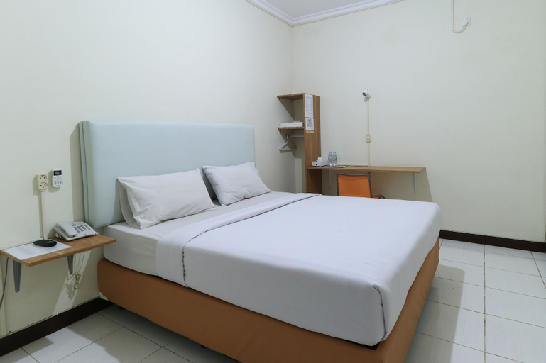 Bedroom 5, Hotel Celia, Samarinda