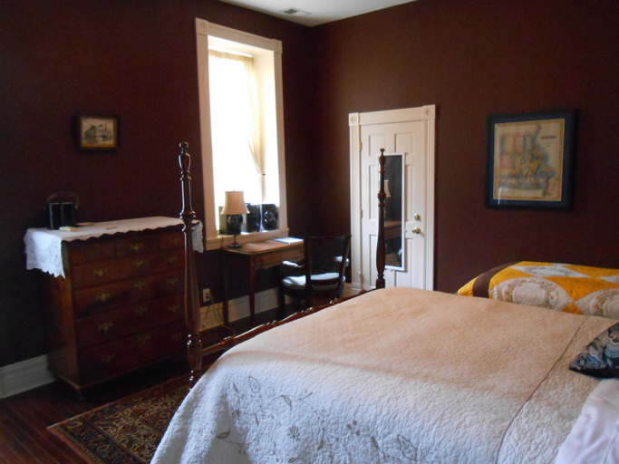 Bedroom 3, Benton Park Inn, Saint Louis