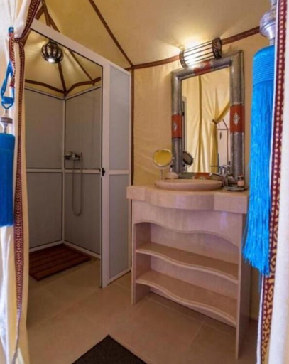 Bathroom 4, Best Morocco Tours, Errachidia