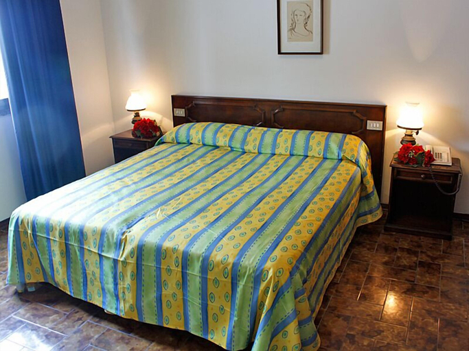 Bedroom 2, Giulivo Hotel & Village, Caserta