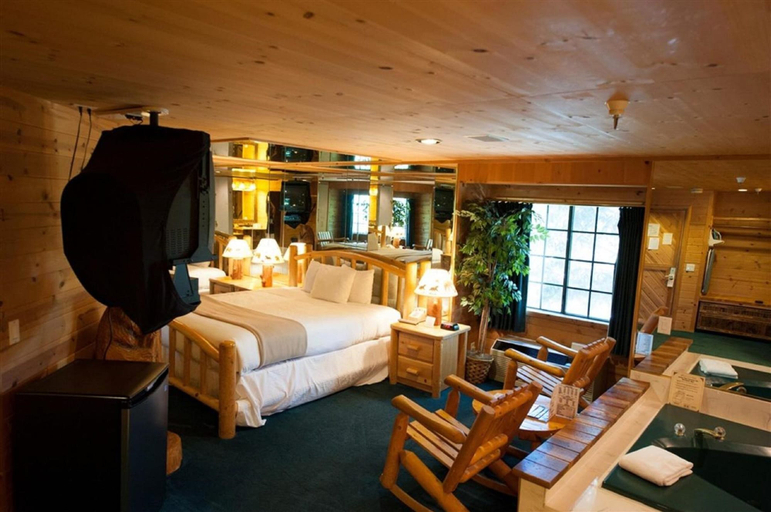 Bedroom 3, POSTMARC Hotel and Spa Suites, El Dorado