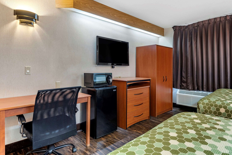 Bedroom 4, Econo Lodge North Academy, El Paso