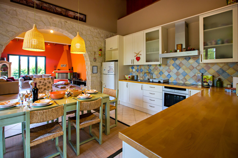 Food & Drinks, Zakynthos Lowlands, Ionian Islands