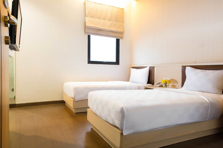 Bedroom 26