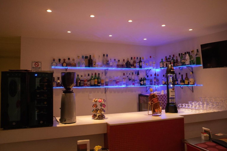 Food & Drinks 3, Love Hotel Kron, Mexico City