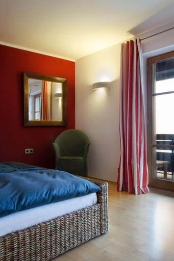 Bedroom 2, Nebelhorn Relaxhotel, Oberallgäu