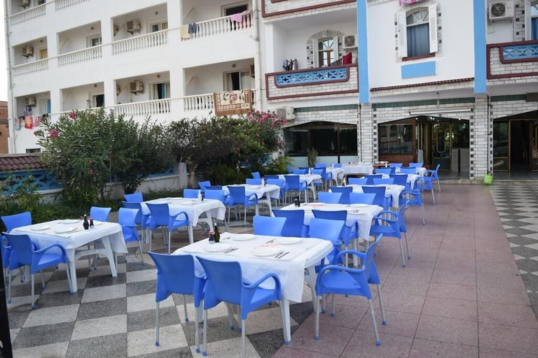 Food & Drinks 4, Hotel Cote Ouest, Mezghrane