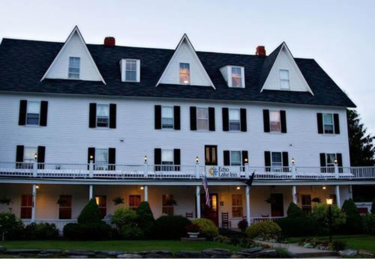 Echo Lake Inn, Windsor