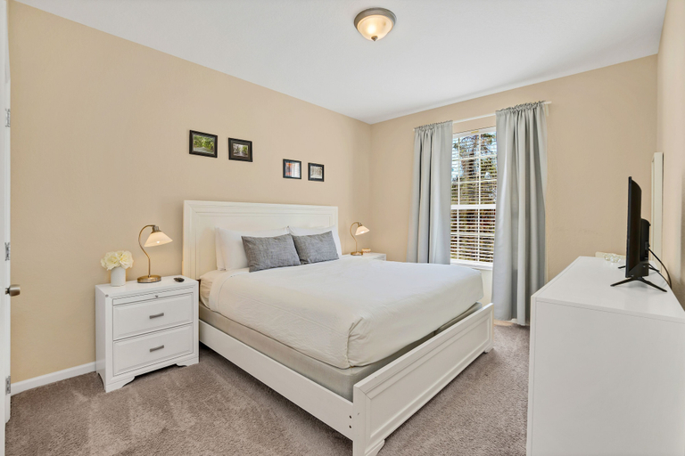 Bedroom 3, 4024 Breakview Drive #208, Orange