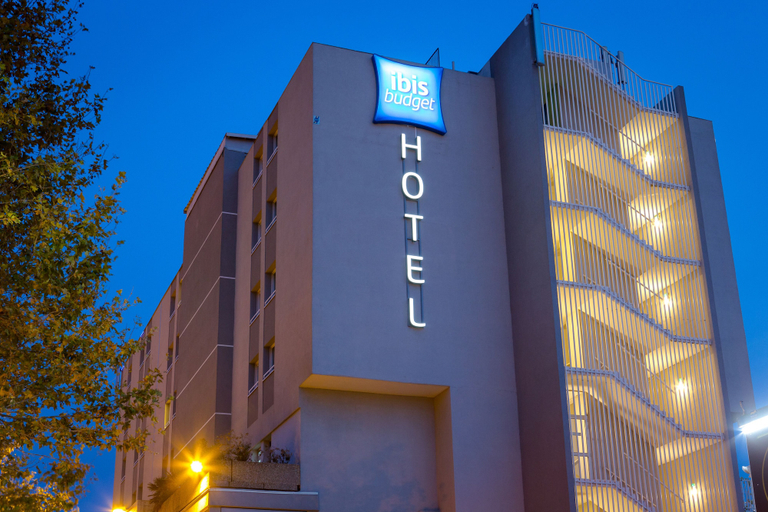 Exterior & Views 2, ibis budget Fréjus Saint-Raphaël Centre et Plage, Var
