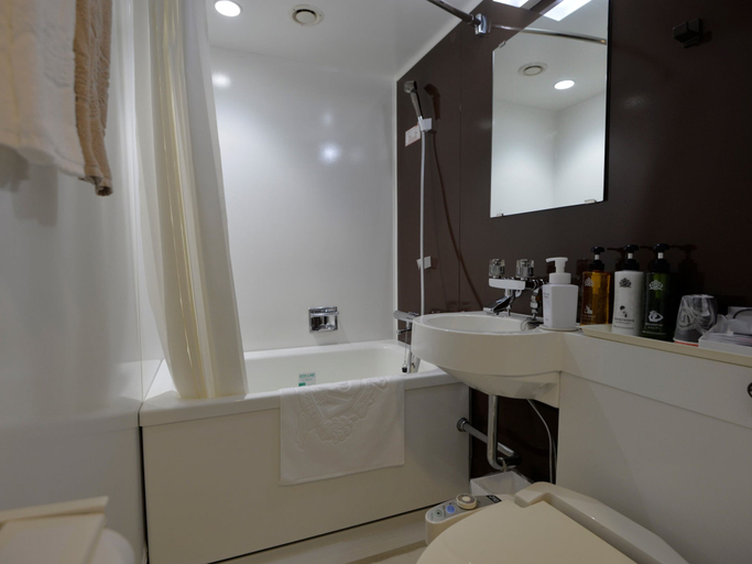 Bathroom 5, APA Hotel Muroran, Muroran