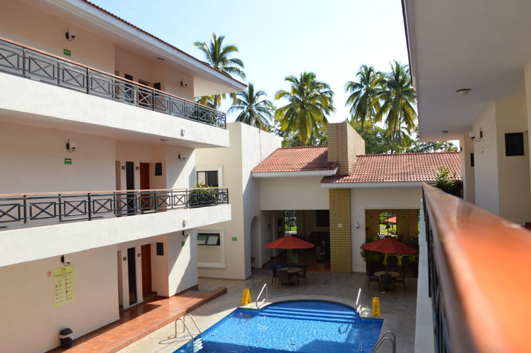 Exterior & Views 2, Concierge Plaza La Villa, Villa de Alvarez