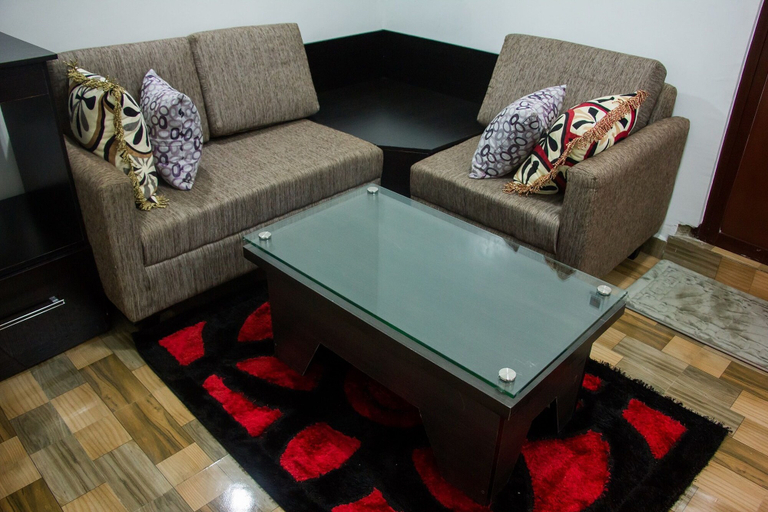 Others 4, Sylva Link Suites, Eti-Osa