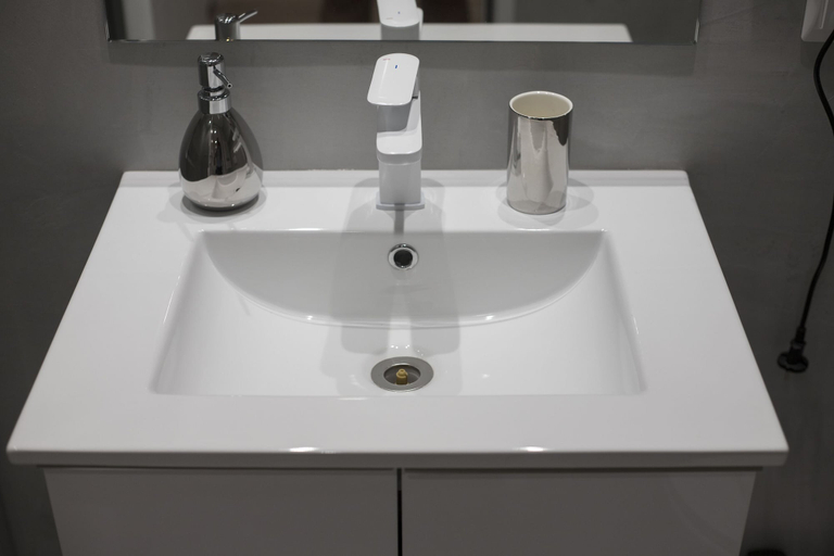 Bathroom sink 4, Ornament Suites Nilie Hospitality MGMT, Central Macedonia