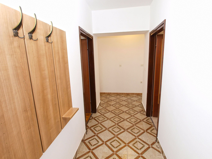 Bedroom 2, Apartment 1031, Fažana