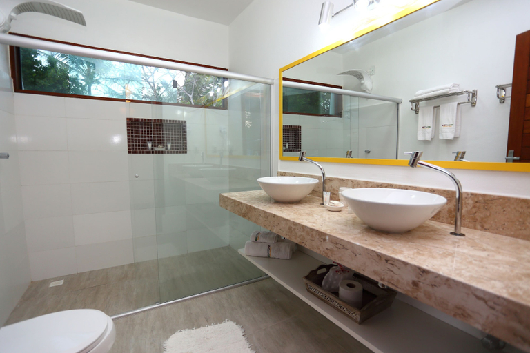 Bathroom 4, Pousada Rigatoni Beach, Porto Seguro