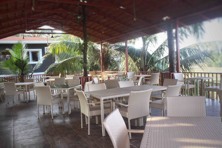 Food & Drinks 4, Mariners Bay Resorts, North Goa