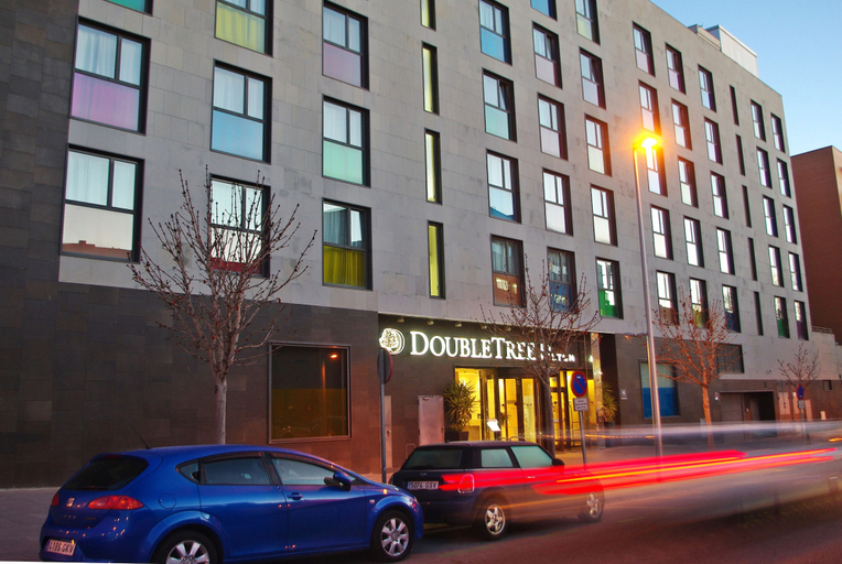 Exterior & Views 2, DoubleTree by Hilton Hotel Girona, Girona