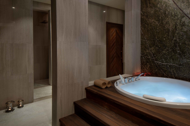 Bathroom 5, Reges, a Luxury Collection Resort & Spa, Cesme, Çeşme
