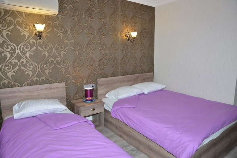 Bedroom 4, Ozbay Hotel, Akköy