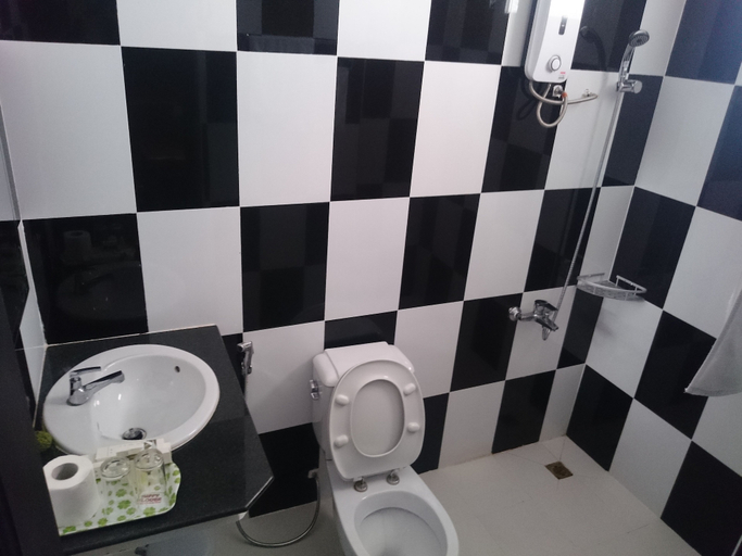 Bathroom 3, Aster Villa, Siem Reap
