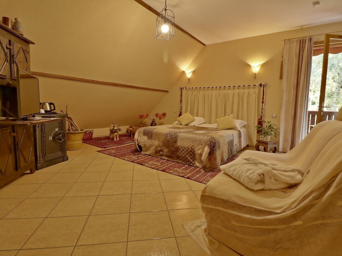 Bedroom 4, Chambre d'hôtes le Pas de l'âne, Isère