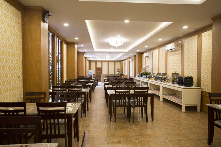 Food & Drinks 4, J&Y Hotel, Chatuchak