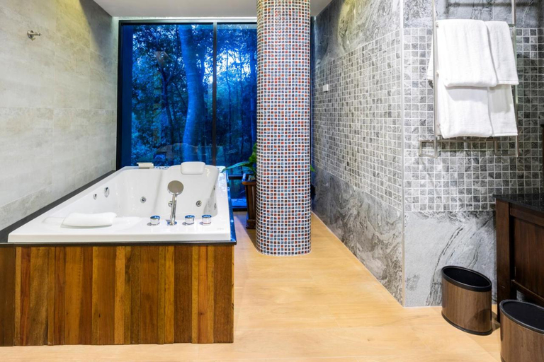 Bathroom 5, Aonang Phu Pi Maan Resort & Spa, Mueang Krabi