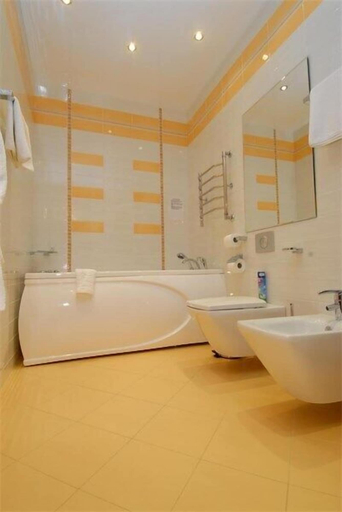 Bathroom 4, Yug Hotel, Krasnodar gorsovet