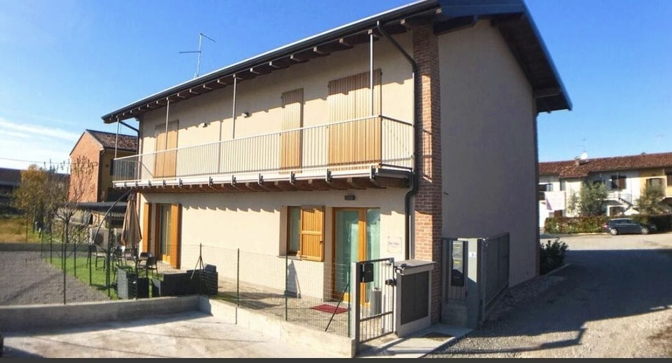 Exterior & Views, Bonne Nuit Guest House, Bergamo