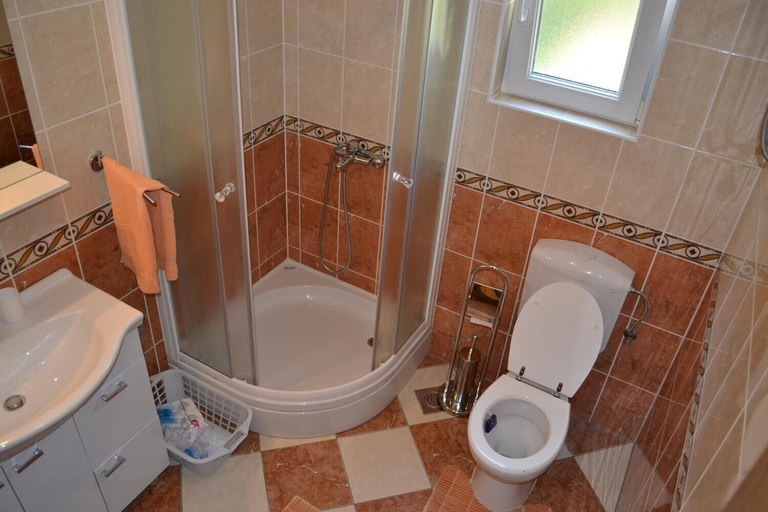 Bathroom 3, Apartments Karlo, Dugi Rat