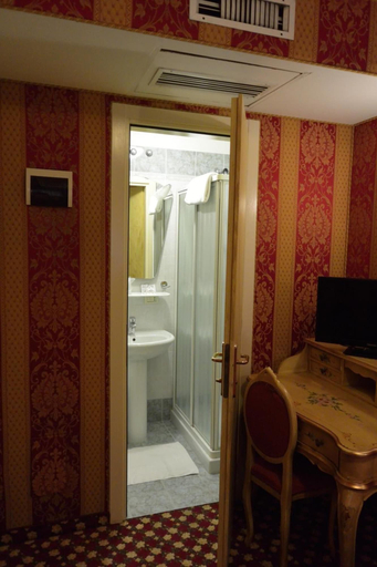 Bathroom 4, Belle Arti Hotel, Venezia